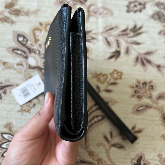 MICHAEL KORS Leather Adele Black Detachable Strap Wristlet Wallet NWT - Picture 11 of 15